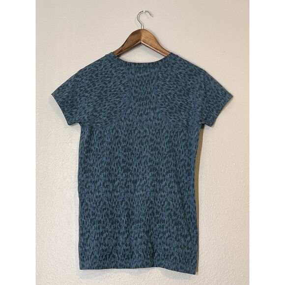 Athleta Momentum Allure Animal Print Teal T-Shirt/ Size S - Picture 2 of 9